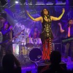 circus_bizarre_001_lucy_unleashed